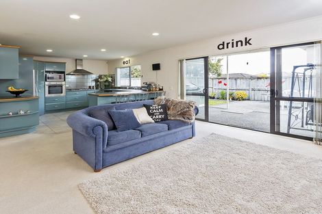 Photo of property in 89 Middlefield Drive, Flat Bush, Auckland, 2016