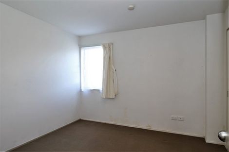 Photo of property in 2/7 Kelvin Hart Drive, East Tamaki, Auckland, 2013