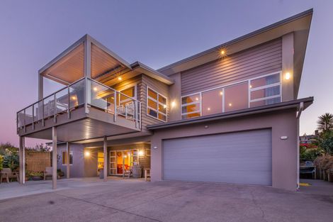 Photo of property in 11 Tohora View, Waihi Beach, 3611