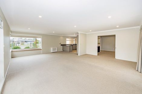 Photo of property in 1 Oldham Place, Darfield, 7510