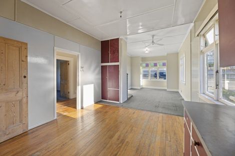 Photo of property in 17 Clyde Street, Oamaru North, Oamaru, 9400