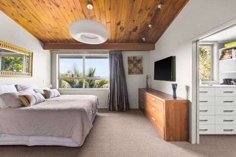 Photo of property in 84 Boyd Road, Poraiti, Napier, 4182