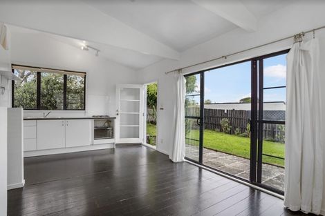 Photo of property in 28 Leslie Avenue, Sandringham, Auckland, 1025