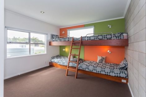 Photo of property in 42a Kent Avenue, Waitarere Beach, Levin, 5510