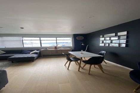 Photo of property in Quantum On Thorndon Quay, 7/163a Thorndon Quay, Pipitea, Wellington, 6011