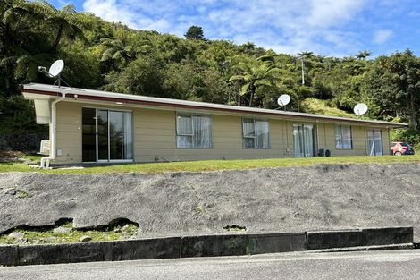 Photo of property in 51a-b Murray Street, Greymouth, 7805