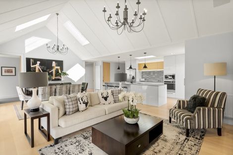 Photo of property in 4 Owen Marshall Lane, Arrowtown, 9371