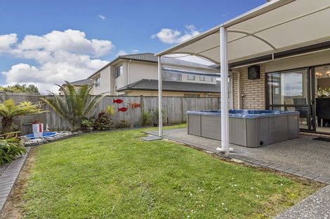 Photo of property in 89 Middlefield Drive, Flat Bush, Auckland, 2016