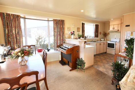 Photo of property in 69 Main North Road, Geraldine, 7930