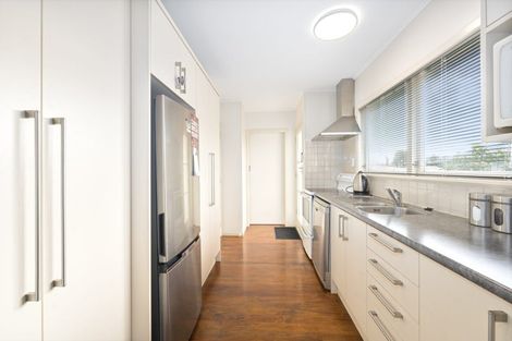 Photo of property in 4 Glen Norman Avenue, Henderson, Auckland, 0610