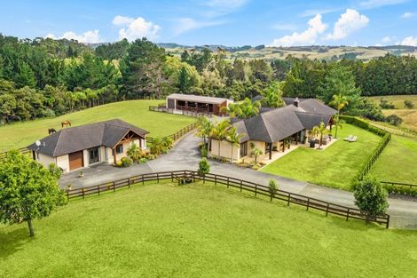 Photo of property in 20 Matatea Road, Waimauku, 0881