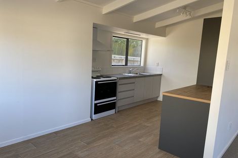 Photo of property in 21 Kiddle Drive, Hilltop, Taupo, 3330