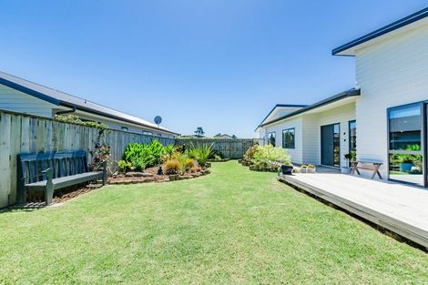 Photo of property in 5 Te Wiremu Lane, Otaki, 5512