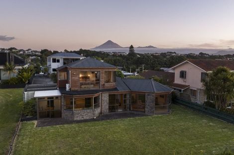 Photo of property in 24b Birdwood Avenue, Moturoa, New Plymouth, 4310