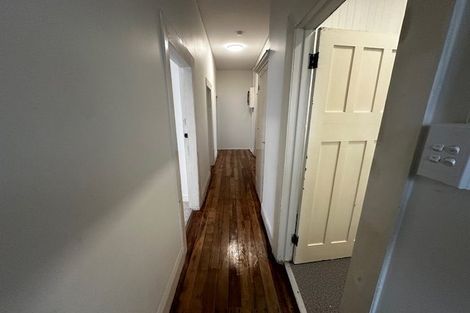 Photo of property in 374 Lake Road, Takapuna, Auckland, 0622