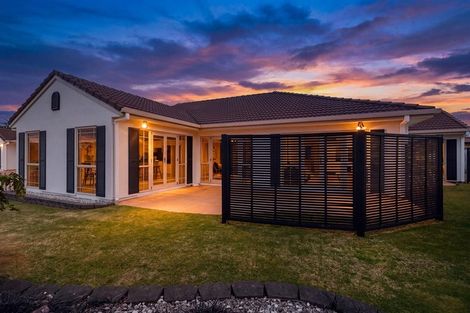 Photo of property in 50 Gravatt Road, Papamoa Beach, Papamoa, 3118
