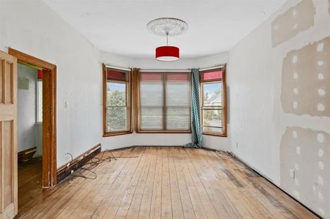 Photo of property in 64 Corson Avenue, Beckenham, Christchurch, 8023