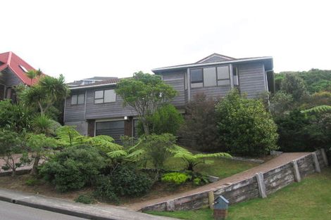 Photo of property in 18 Satara Crescent, Khandallah, Wellington, 6035