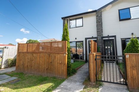 Photo of property in 2/83 Vodanovich Road, Te Atatu South, Auckland, 0610