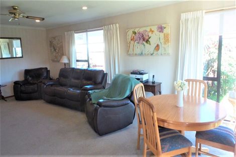 Photo of property in 29 Saint Leonards Road, Temuka, 7920