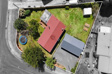 Photo of property in 2 Bay Grove, Pukehangi, Rotorua, 3015