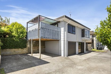 Photo of property in 2/25 Abercrombie Street, Howick, Auckland, 2014