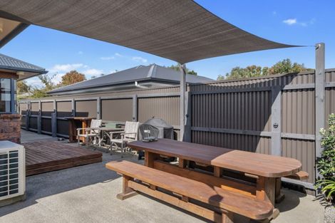 Photo of property in 130a Weraroa Road, Levin, 5510
