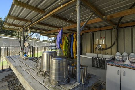 Photo of property in 1222 Welcome Bay Road, Papamoa, Te Puke, 3187