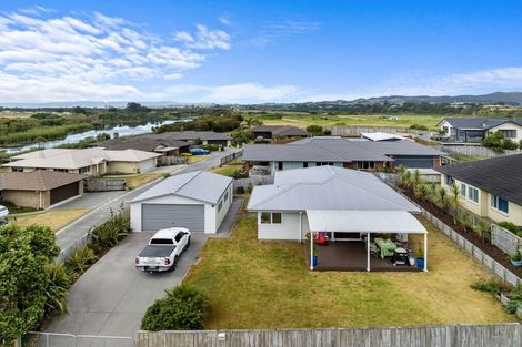 Photo of property in 12 Dune Lake Place, Ruakaka, 0116