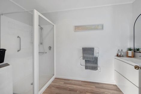 Photo of property in 2 Westbourne Avenue, Pomare, Rotorua, 3015