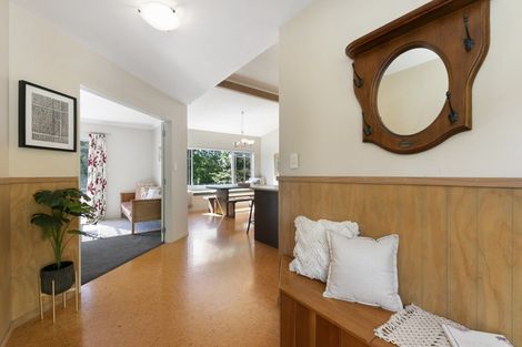 Photo of property in 42 Holcombrooke Lane, Welcome Bay, Tauranga, 3175