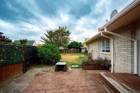 Photo of property in 44 Elmwood Crescent, Pukete, Hamilton, 3200