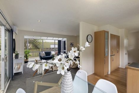 Photo of property in 7 Greenwich Grove, Stokes Valley, Lower Hutt, 5019