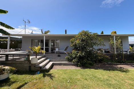 Photo of property in 19 Emerald Place, Papamoa Beach, Papamoa, 3118