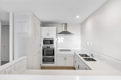 Photo of property in 15/34 Waiwera Place, Waiwera, Orewa, 0994