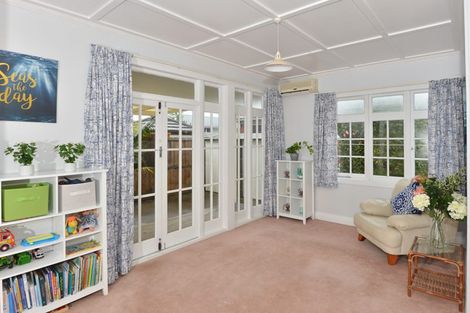 Photo of property in 1 Elizabeth Street, Kensington, Whangarei, 0112