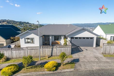 Photo of property in 87 Cypress Drive, Maungaraki, Lower Hutt, 5010