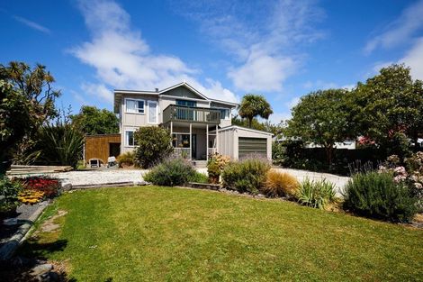 Photo of property in 12 Cromer Street, Kaikoura, 7300