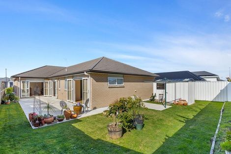 Photo of property in 9 Arahi Place, Rototuna North, Hamilton, 3210