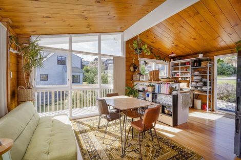 Photo of property in 15 Rabbit Way, Whitianga, 3510