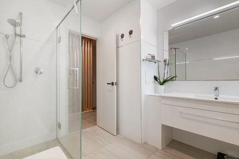 Photo of property in 10 Seaway Terrace, Otumoetai, Tauranga, 3110