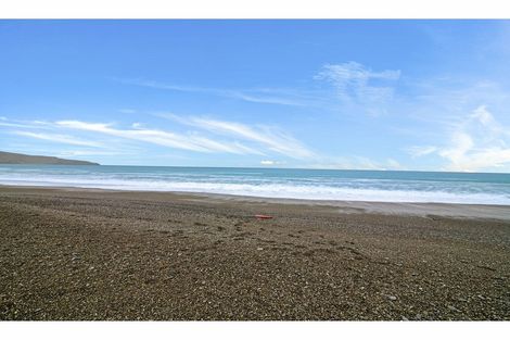 Photo of property in 141 Poranui Beach Road, Little River, 7591