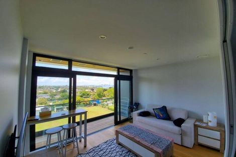 Photo of property in Frank Sargeson Apts, 306/74 Anzac Street, Takapuna, Auckland, 0622