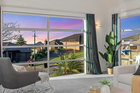 Photo of property in 24 Riddington Rise, Ohauiti, Tauranga, 3112