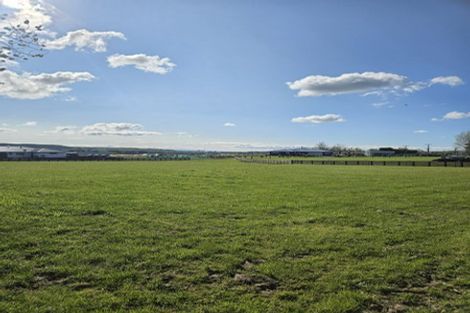 Photo of property in 4 Whare Roto Drive, Waipukurau, 4282