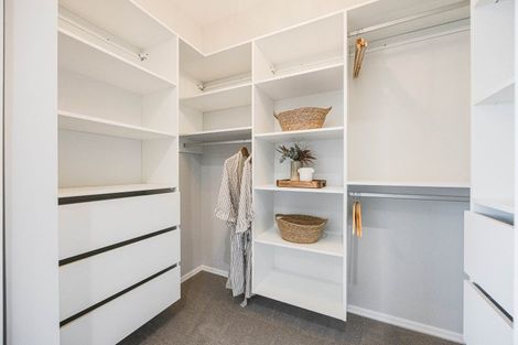 Photo of property in 106 Metoriti Crescent, Karaka, 2124