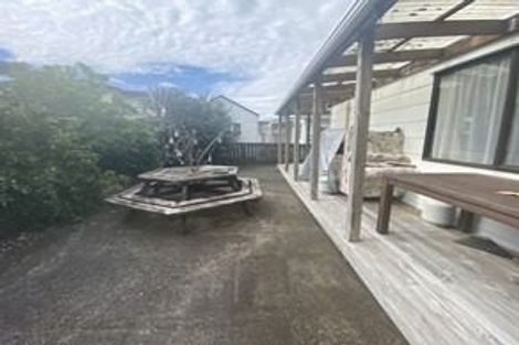 Photo of property in 1/3 Rewa Street, New Lynn, Auckland, 0600