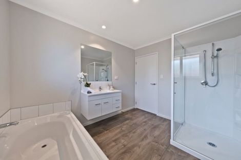 Photo of property in 9 Annie Going Lane, Halswell, Christchurch, 8025