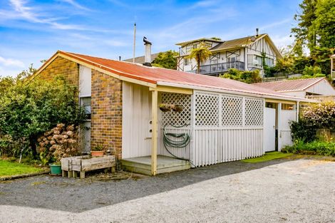 Photo of property in 94a Kawaha Point Road, Kawaha Point, Rotorua, 3010