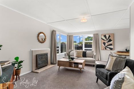 Photo of property in 15 Doctors Hill Road, Maungaturoto, 0520